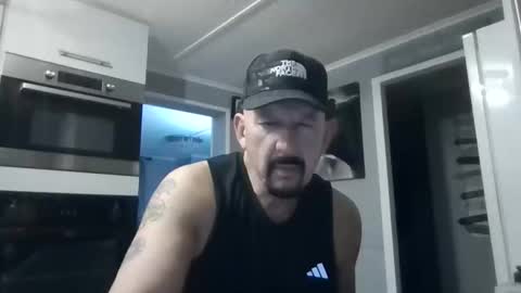 Snapshot of friskyneedsum chatting on 11.27.25 bob online show from 11.27.25