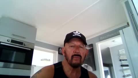 Snapshot of friskyneedsum chatting on 01.12.26 bob online show from 01.12.26