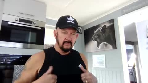 Snapshot of friskyneedsum chatting on 03.11.26 bob online show from 03.11.26