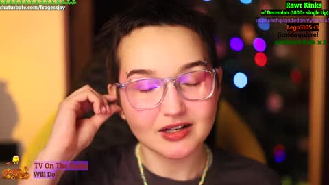   Jaywise Frogfoot  online show from 12.20.24