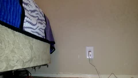 Snapshot of fromthabac chatting on 11.21.25 fromthabac online show from 11.21.25