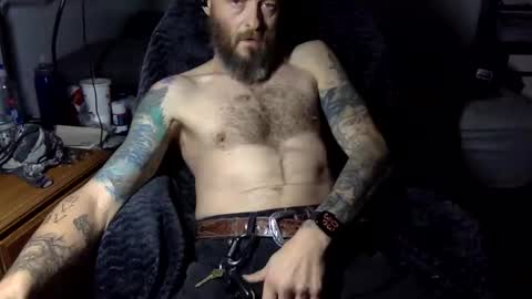 Snapshot of froski666 chatting on 12.17.25 froski666 online show from 12.17.25