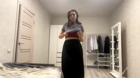 Emily online show from 09.25.25