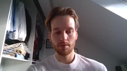 Snapshot of frozenyoga chatting on 01.03.25 frozenyoga online show from 01.03.25