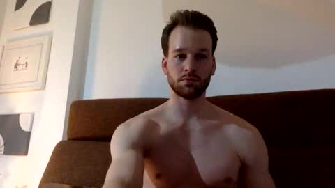 Snapshot of frozenyoga chatting on 02.11.26 frozenyoga online show from 02.11.26