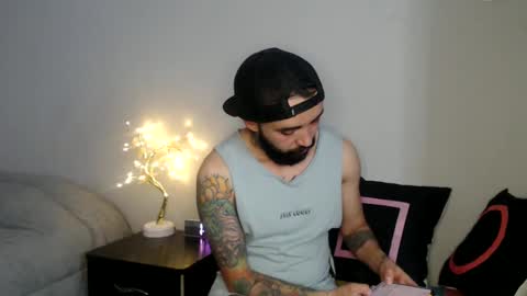 Jestevan online show from 09.08.25