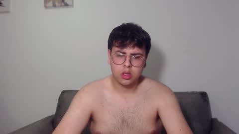 Snapshot of fuck_blow chatting on 11.26.25 uwu online show from 11.26.25