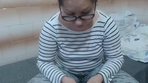 Snapshot of fuck_my_face chatting on 12.22.24 Ella online show from 12.22.24