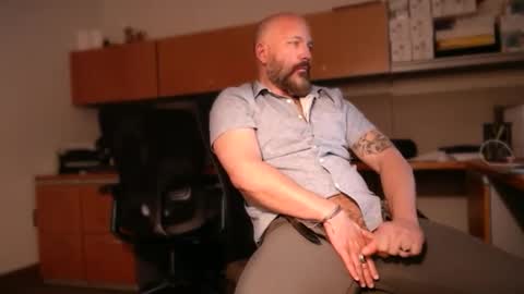Snapshot of fuckadilf chatting on 12.16.24 fuckadilf online show from 12.16.24