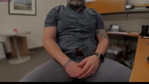 Snapshot of fuckadilf chatting on 02.18.25 fuckadilf online show from 02.18.25