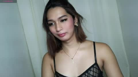 Dahlia Hawkins online show from 04.04.26