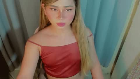 Snapshot of fuckdoll_rain chatting on 03.20.26 R A I N M O R A L E S G M A I L . C O M online show from 03.20.26