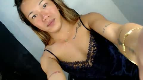 sweetyJENNY online show from 05.17.26