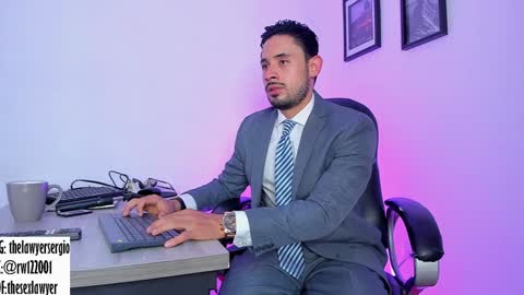 Snapshot of fuckerwate chatting on 12.10.24 SERGIO THE SEX LAWYER online show from 12.10.24