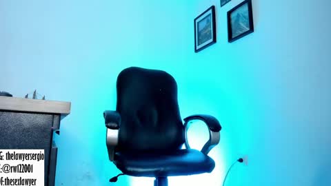 Snapshot of fuckerwate chatting on 02.01.25 SERGIO THE SEX LAWYER online show from 02.01.25