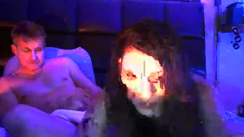 Snapshot of fuckery101cpl chatting on 12.21.25 fuckery101cpl online show from 12.21.25