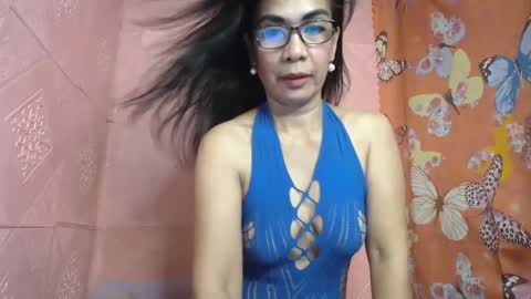 Snapshot of fuckinghairy49 chatting on 02.11.25 mariposa online show from 02.11.25