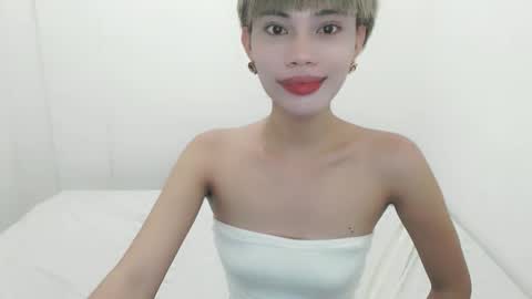 Snapshot of fuckingsexy143 chatting on 09.28.25 fuckingsexy143 online show from 09.28.25