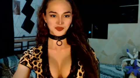 MISS IVANA online show from 06.27.26