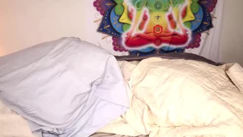 Snapshot of fuckmypussyplz1 chatting on 02.05.25 fuckmypussyplz1 online show from 02.05.25