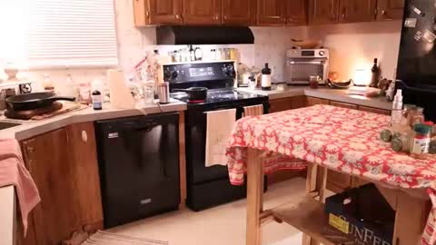 Snapshot of fuckmypussyplz1 chatting on 09.24.25 fuckmypussyplz1 online show from 09.24.25