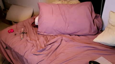 Snapshot of fuckmypussyplz1 chatting on 10.08.25 fuckmypussyplz1 online show from 10.08.25