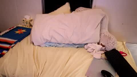 Snapshot of fuckmypussyplz1 chatting on 11.06.25 fuckmypussyplz1 online show from 11.06.25