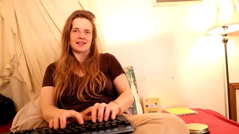 Snapshot of fuckmypussyplz1 chatting on 05.08.26 fuckmypussyplz1 online show from 05.08.26