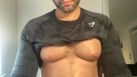 Snapshot of fuckyeahcoach chatting on 09.21.25 Muscle Bear Jock in Training online show from 09.21.25
