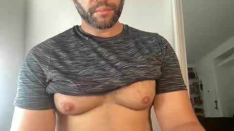 Snapshot of fuckyeahcoach chatting on 09.23.25 Muscle Bear Jock in Training online show from 09.23.25