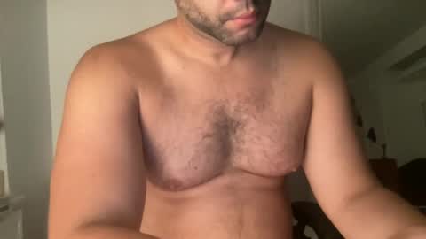 Snapshot of fuckyeahcoach chatting on 10.05.25 Muscle Bear Jock in Training online show from 10.05.25