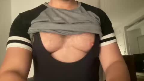 Snapshot of fuckyeahcoach chatting on 10.16.25 Muscle Bear Jock in Training online show from 10.16.25