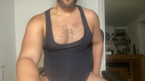 Snapshot of fuckyeahcoach chatting on 11.02.25 Muscle Bear Jock in Training online show from 11.02.25