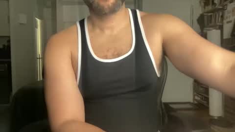 Snapshot of fuckyeahcoach chatting on 11.23.25 Muscle Bear Jock in Training online show from 11.23.25