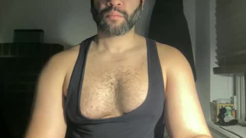Snapshot of fuckyeahcoach chatting on 01.17.26 Muscle Bear Jock in Training online show from 01.17.26