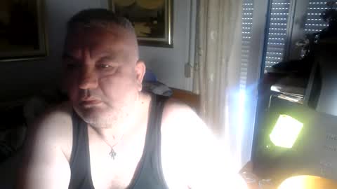 Snapshot of fukingcrazy chatting on 05.26.26 fukingcrazy online show from 05.26.26