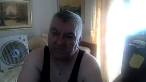 Snapshot of fukingcrazy chatting on 06.12.26 fukingcrazy online show from 06.12.26