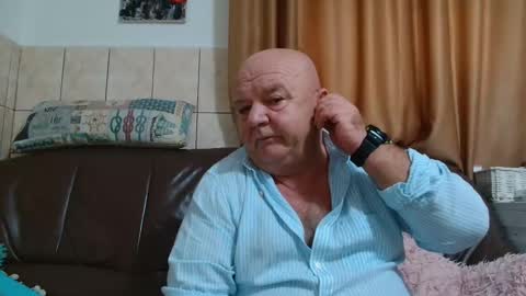 fullballs6 online show from 12.05.24