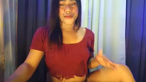 Snapshot of fullof_cums chatting on 10.05.25 fullof_cums online show from 10.05.25