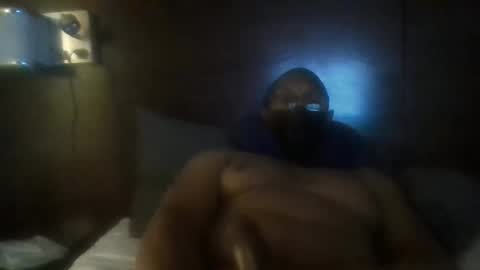 Snapshot of fullsize63 chatting on 03.01.25 fullsize63 online show from 03.01.25