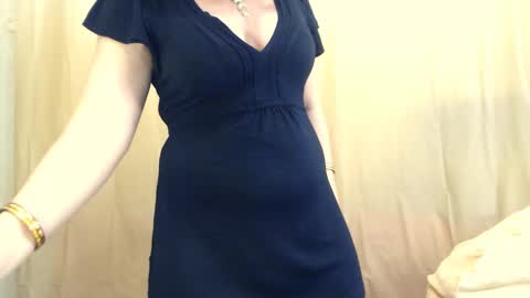 Snapshot of fun4tips chatting on 02.11.25 Fun4Tips online show from 02.11.25