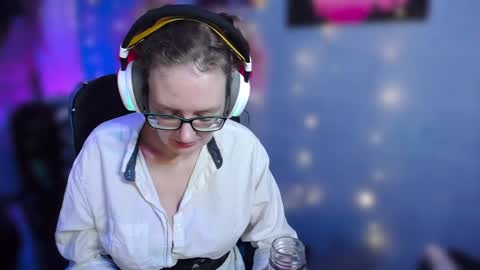 Princess Nellie  Captain Simon online show from 12.13.24