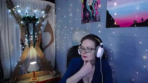 Princess Nellie  Captain Simon online show from 12.25.24