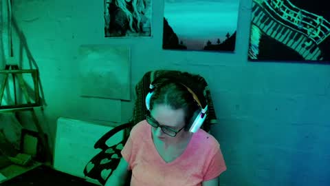 Princess Nellie  Captain Simon online show from 01.12.25