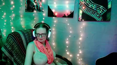 Princess Nellie  Captain Simon online show from 01.12.25