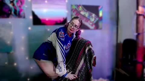 Princess Nellie  Captain Simon online show from 01.16.25