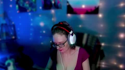 Princess Nellie  Captain Simon online show from 01.24.25