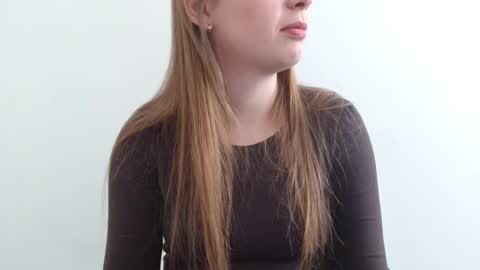 Snapshot of funemma000 chatting on 03.05.26 Emma online show from 03.05.26