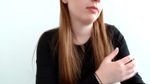 Snapshot of funemma000 chatting on 03.12.26 Emma online show from 03.12.26