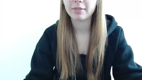 Emma online show from 04.14.26